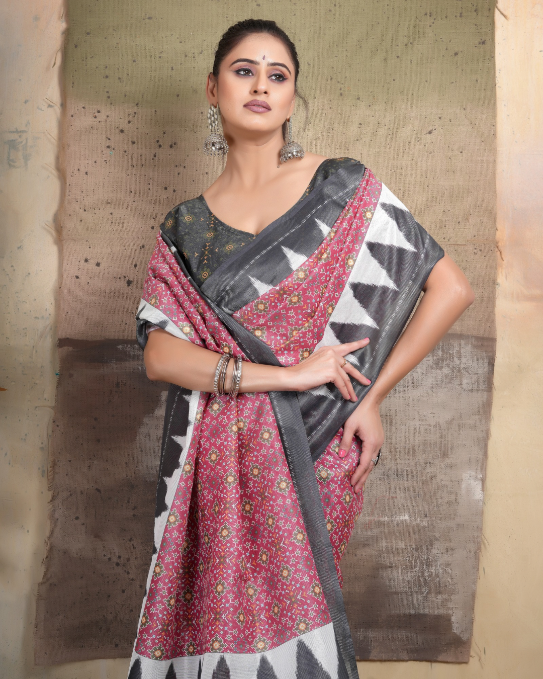 Dusty Rose Temple Border Saree