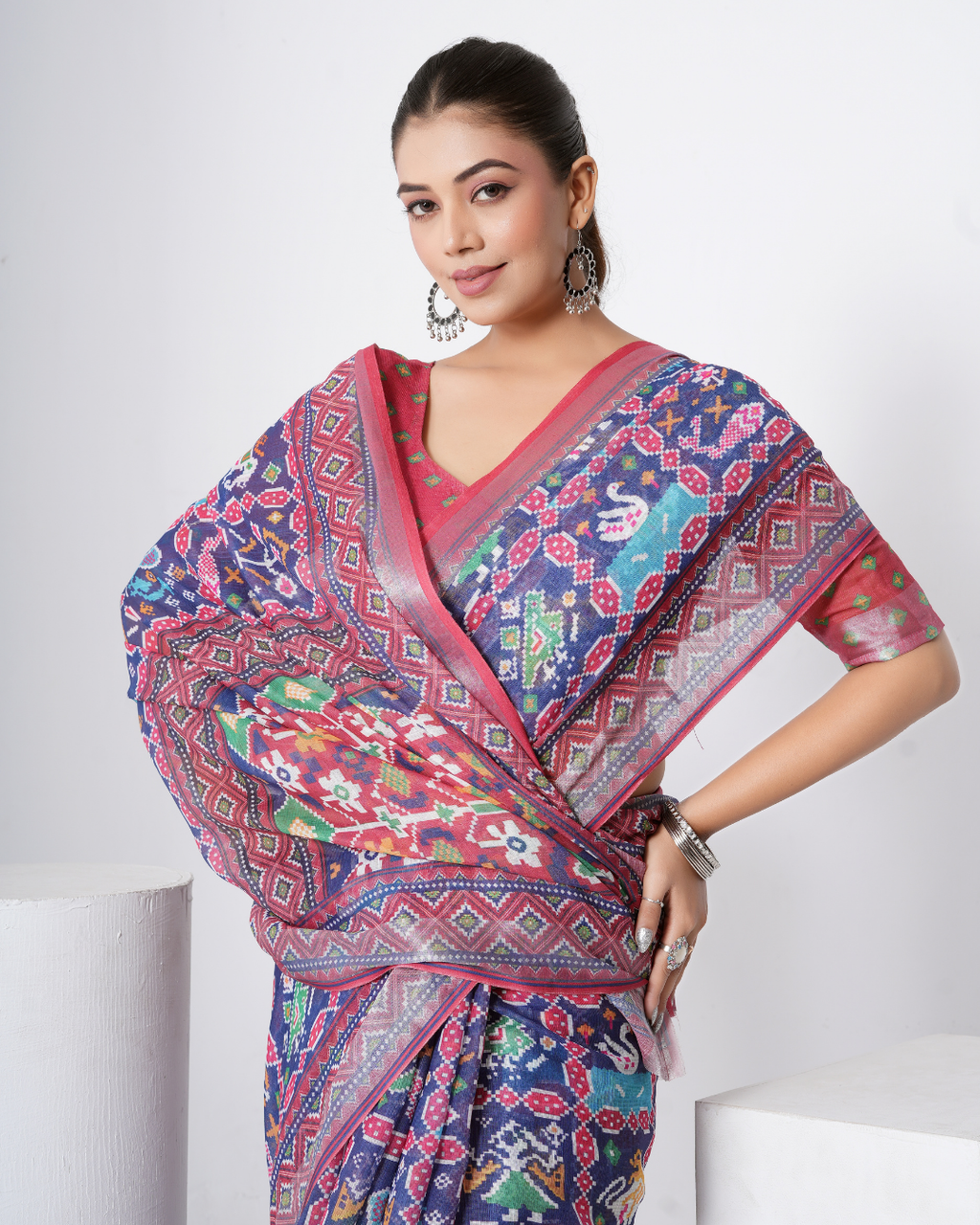 Royal Navy Patola Geometric Saree