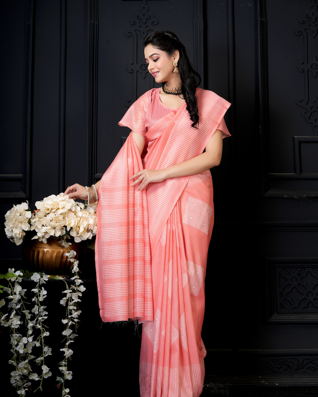 Peach Minimalist Diamond Stripe Saree