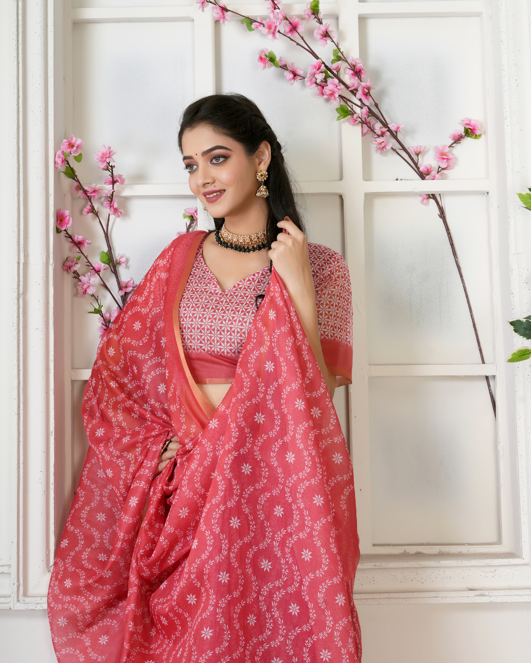 Coral Rose Delicate Floral Vine Saree
