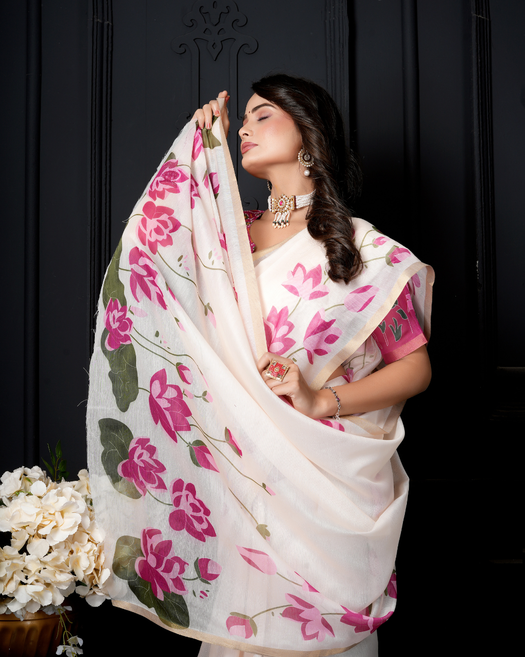 Ivory White Pichwai Lotus Garden Saree
