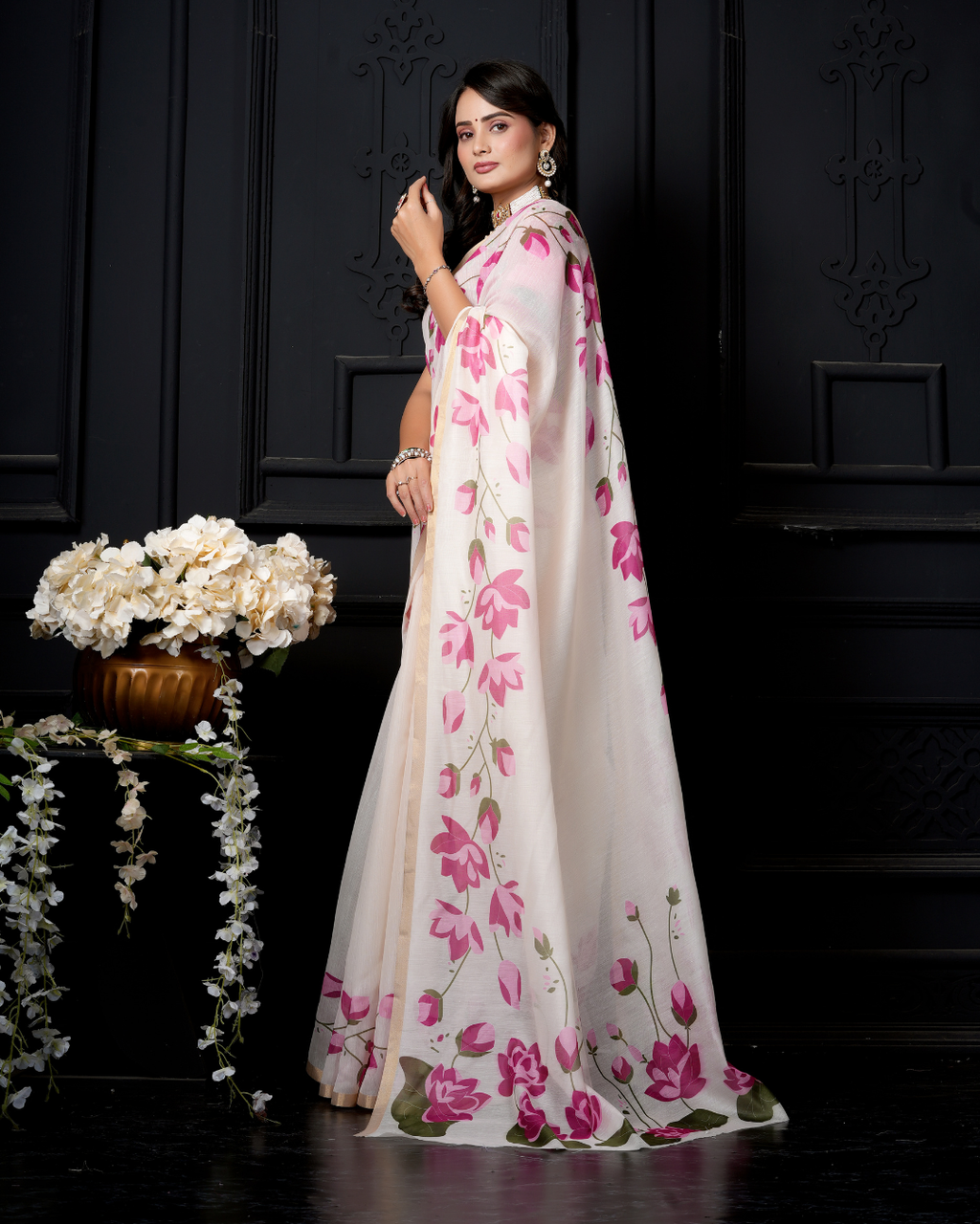 Ivory White Pichwai Lotus Garden Saree