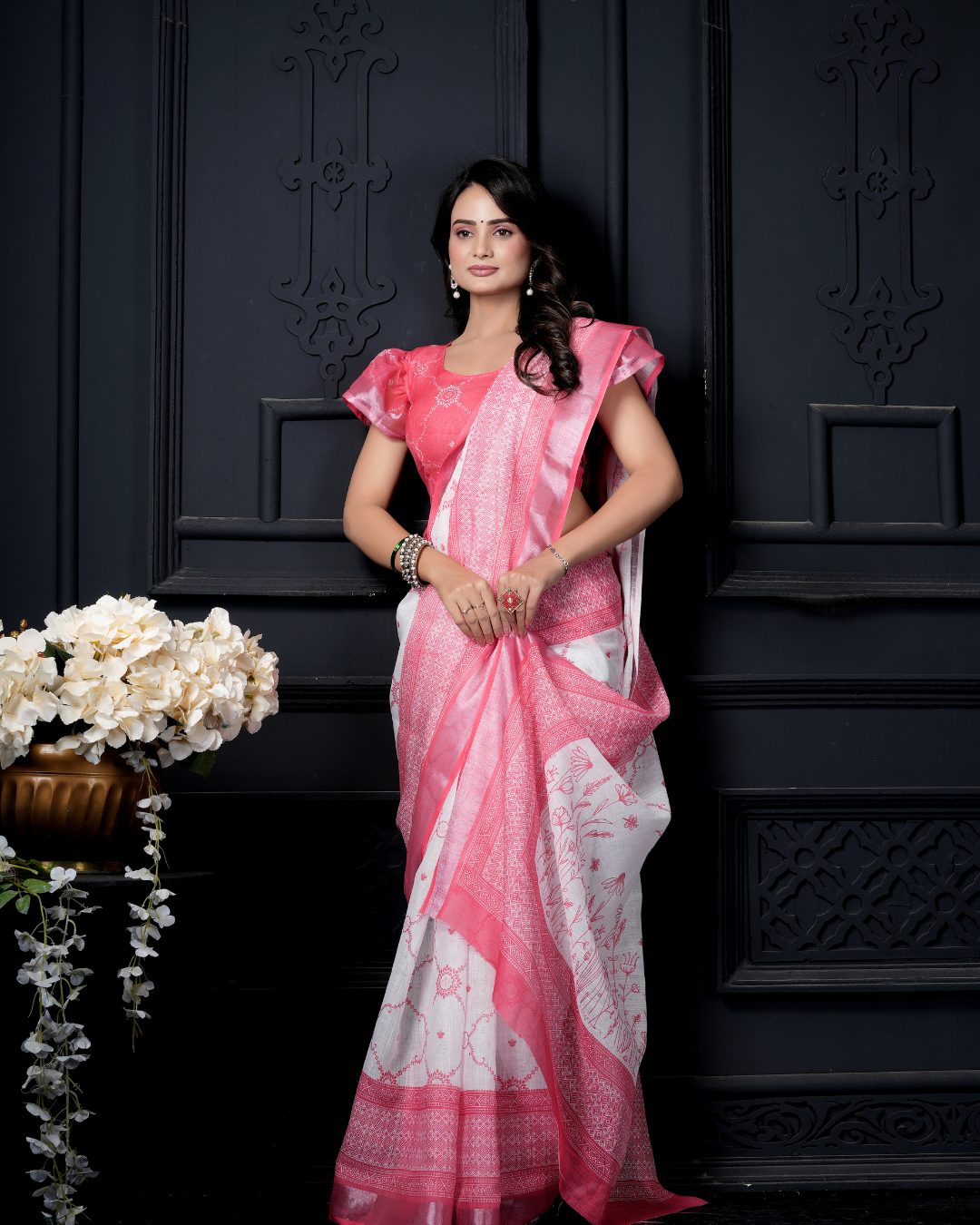 Ivory & Magenta Bandhani Lotus Saree