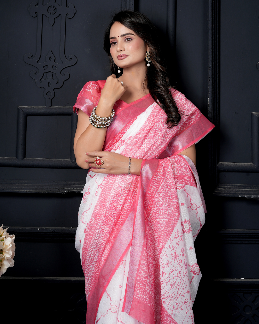 Ivory & Magenta Bandhani Lotus Saree