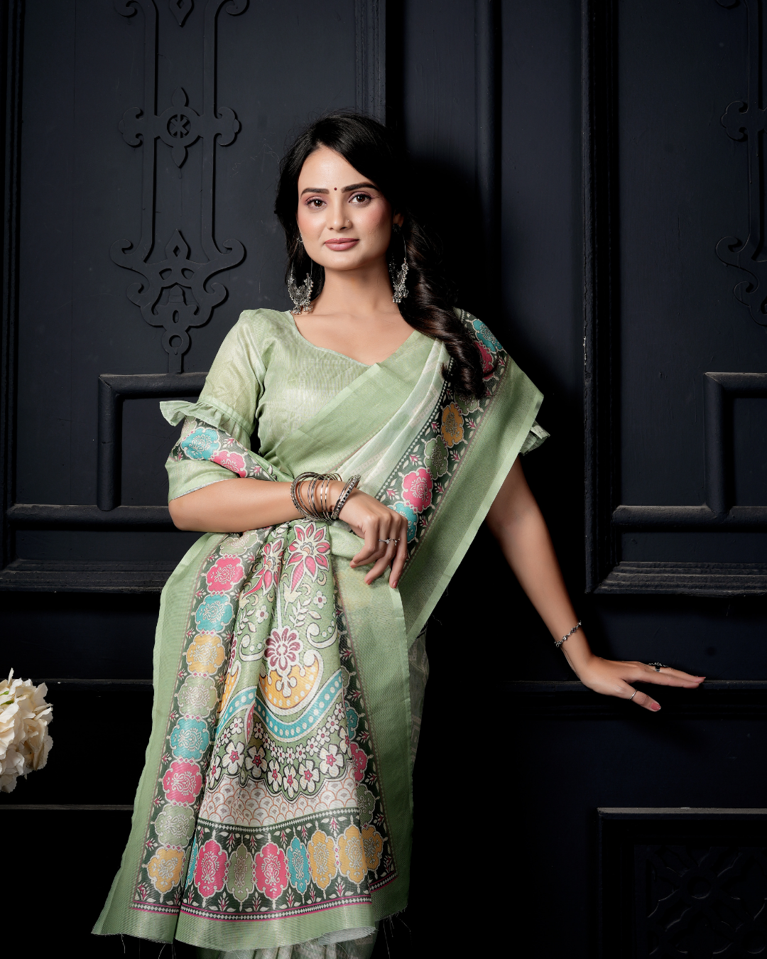 Pistachio Green Mosaic Lotus Arch Saree