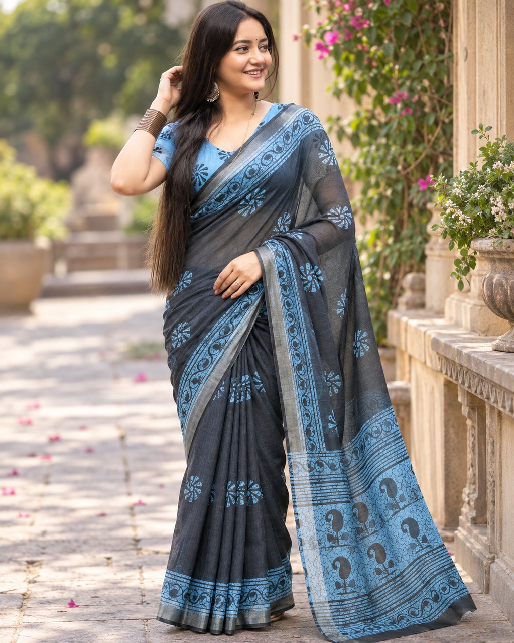 Charcoal Grey Cyan Sunburst Booti Saree